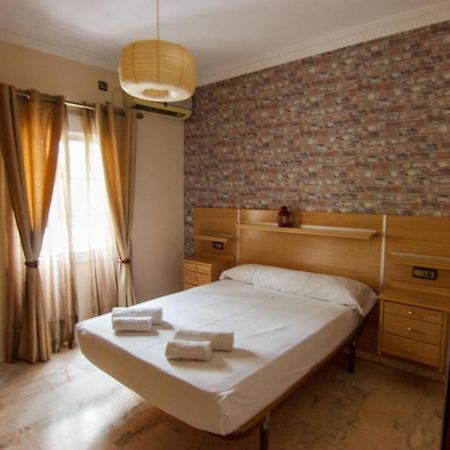 Rentalsevilla Centrico Apartamento Junto Al Guadalquivir Con Parking Coche Mediano 外观 照片
